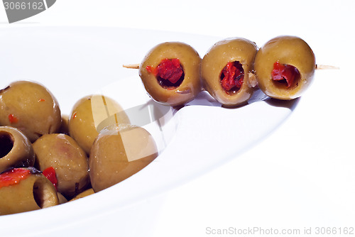 Image of marinated green olives in bowl