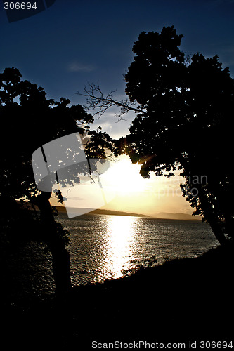 Image of Sunset n the beach