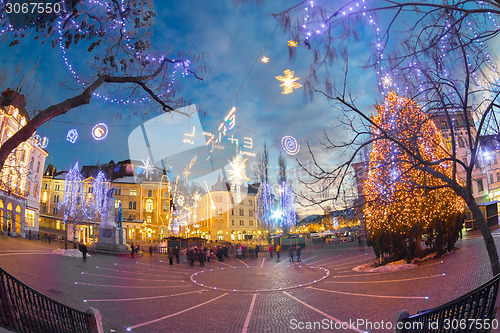 Image of Ljubljana's city center decorated for Christmas.