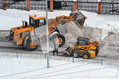 Image of Cleaning of snow by means of special equipment.