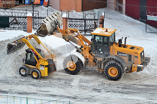 Image of Cleaning of snow by means of special equipment.