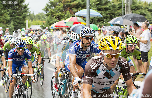 Image of Inside The Peloton in a Rainy Day