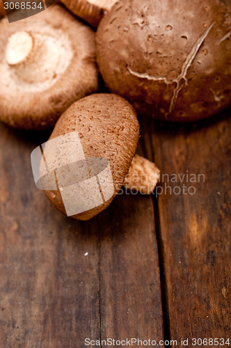 Image of shiitake mushrooms