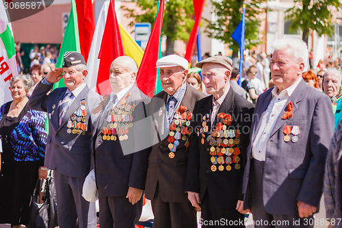 Image of Unidentified veterans during the celebration of Victory Day. GOM