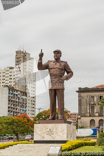 Image of Statue of Samora Moisés Machel at Independence  Square