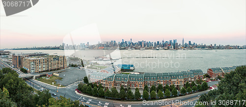 Image of Manhattan skyline 