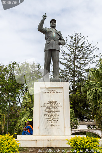 Image of The first Statue of Samora Moisés Machel