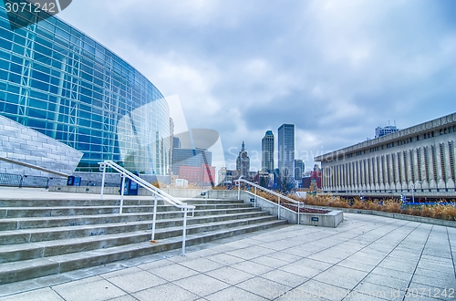 Image of tulsa city skyline around downtown streets