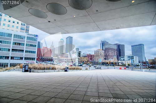 Image of tulsa city skyline around downtown streets