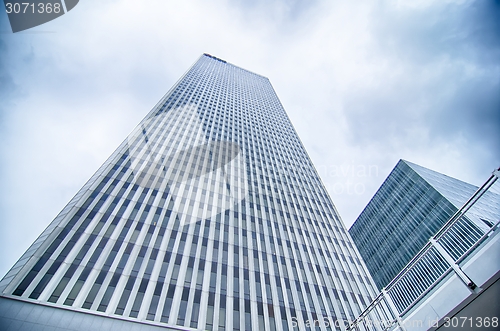 Image of tulsa city skyline around downtown streets