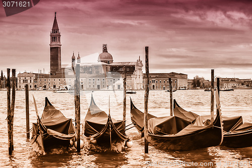 Image of Gondolas in front of San Giorgio Maggiore church