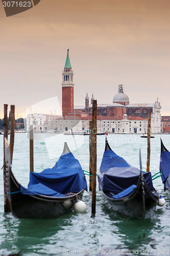 Image of Gondolas in front of Chiesa di San Giorgio Maggiore