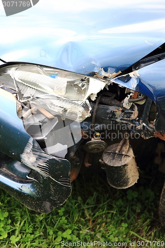 Image of car crash detail 