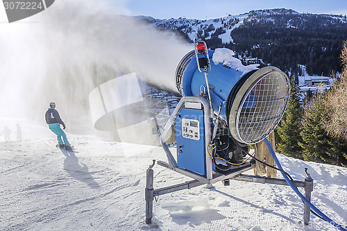 Image of Snow gun Makes artifical snow