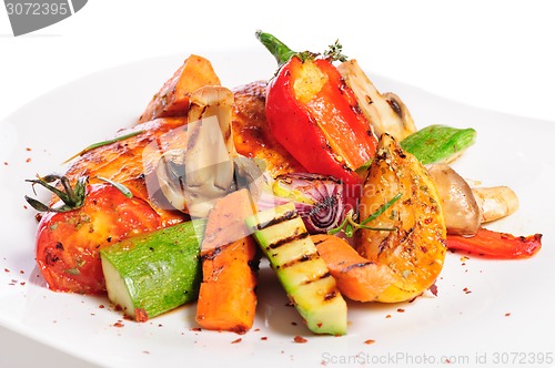 Image of grilled chicken fillet and vegetables