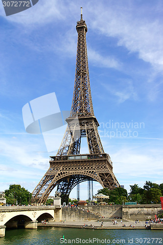 Image of Eiffel tower and river Seine in Paris, France