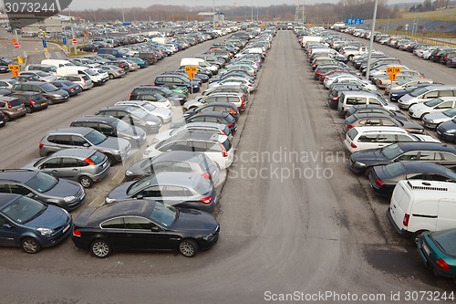 Image of Many Cars