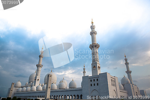 Image of white history heritage islamic mosque in abu dhabi