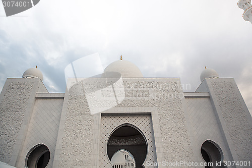 Image of white history heritage islamic mosque in abu dhabi