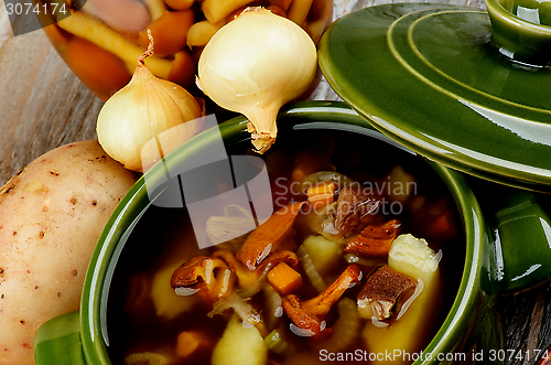 Image of Soup with Chanterelle Mushrooms