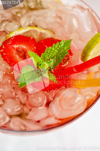 Image of Strawberry mohito cocktail