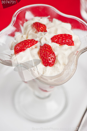 Image of strawberry with cream