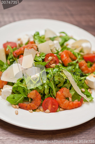 Image of shrimp vegetable salad