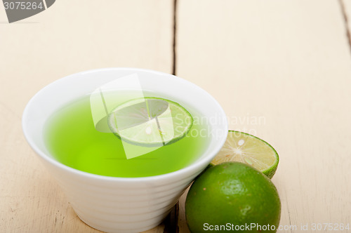 Image of green lime lemonade 