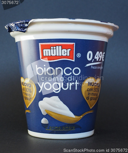 Image of Mueller Yoghurt