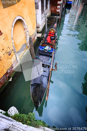 Image of High angle view of gondola