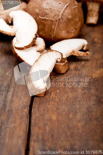 Image of shiitake mushrooms