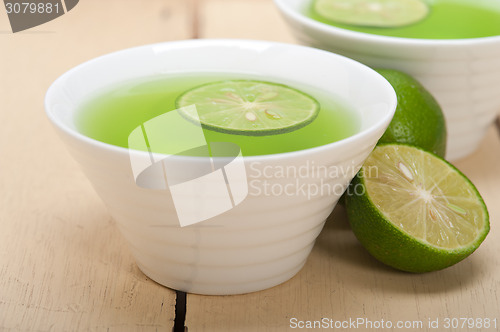Image of green lime lemonade 