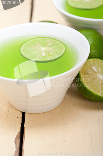 Image of green lime lemonade 