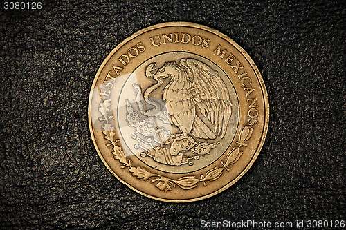 Image of ten mexican peso coin