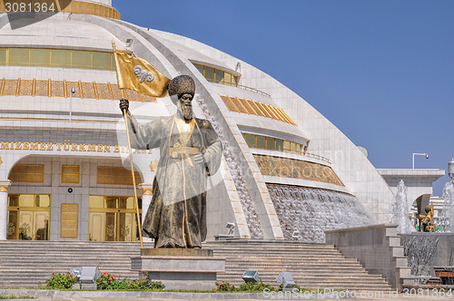 Image of Monument of independence in Ashgabat