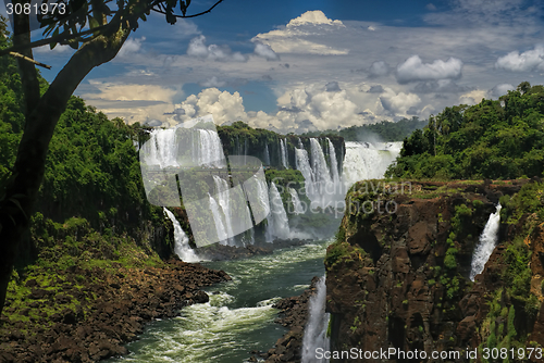 Image of Iguazu falls