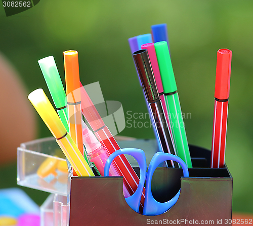 Image of Colored marker pens 