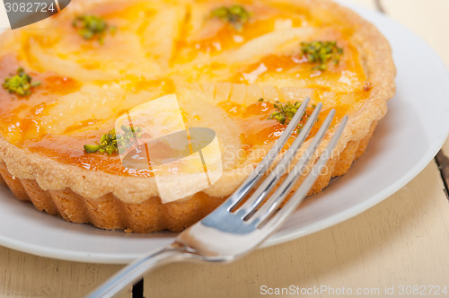 Image of fresh pears pie dessert cake 