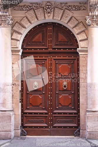 Image of Arch doors