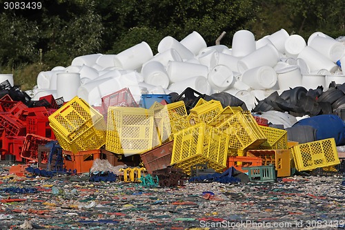 Image of Recycling plastic