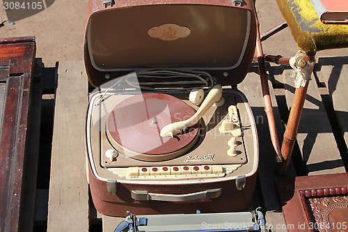 Image of Retro portable turntable