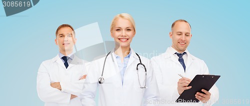 Image of group of doctors with stethoscope and clipboard