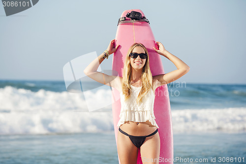 Image of Blode surfer Girl