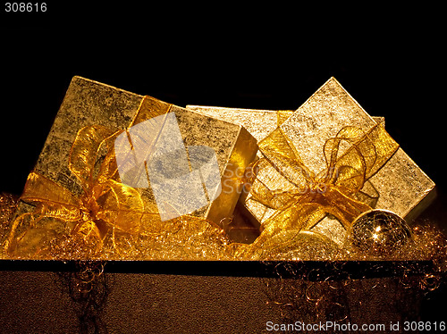 Image of Golden gifts