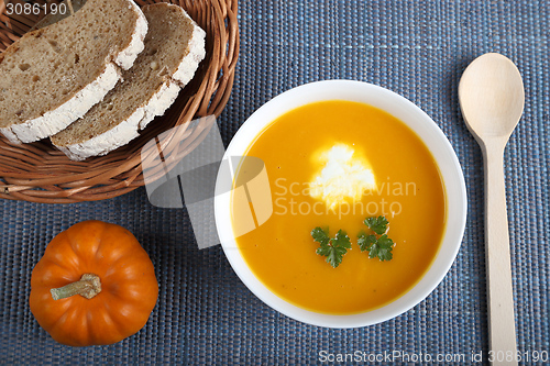 Image of Pumpkin soup.