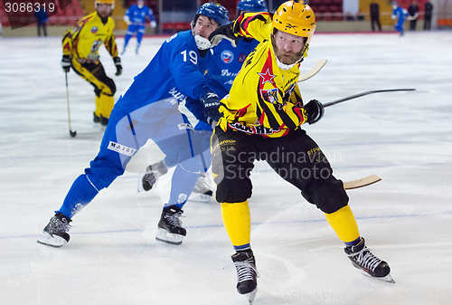 Image of Johan Estblom (4) in action