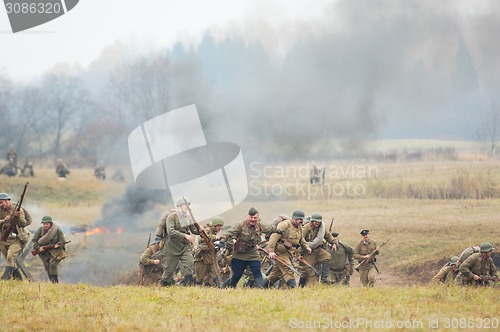 Image of Hiking squad moving