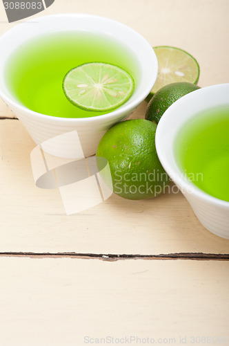 Image of green lime lemonade 