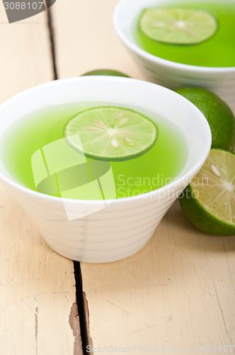 Image of green lime lemonade 