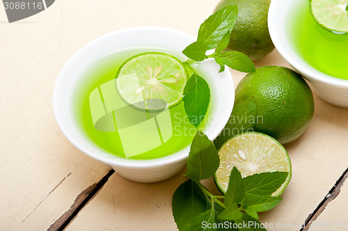 Image of mint infusion tea tisane with lime